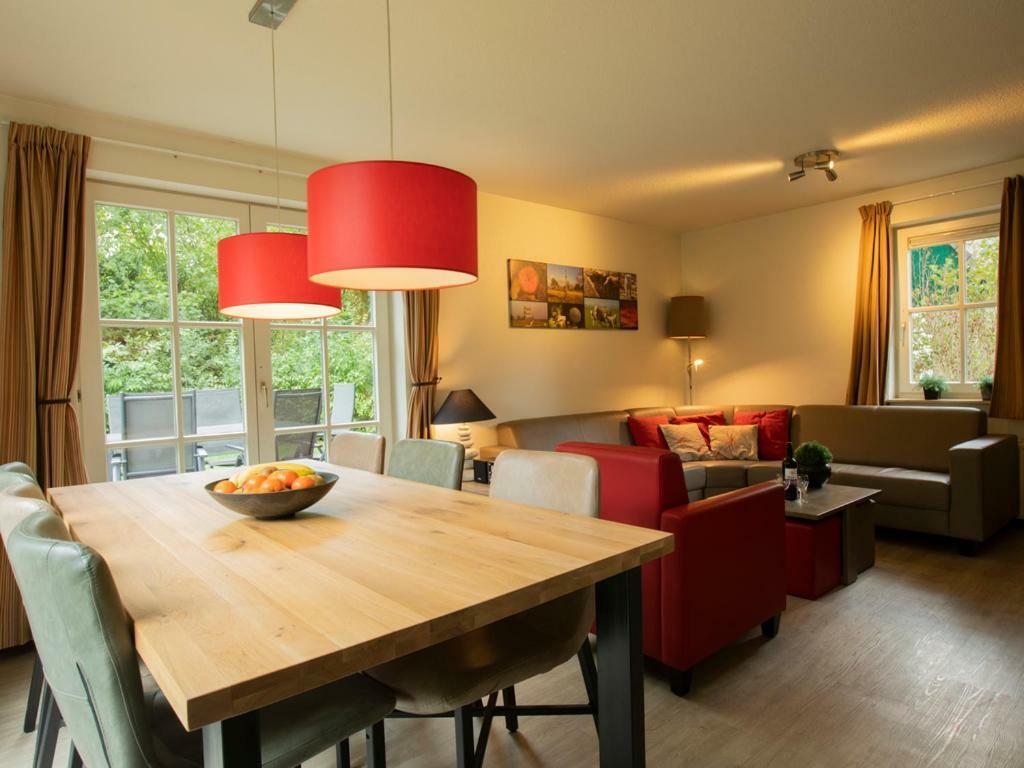 Landal Hunerwold State Otel Wateren Dış mekan fotoğraf