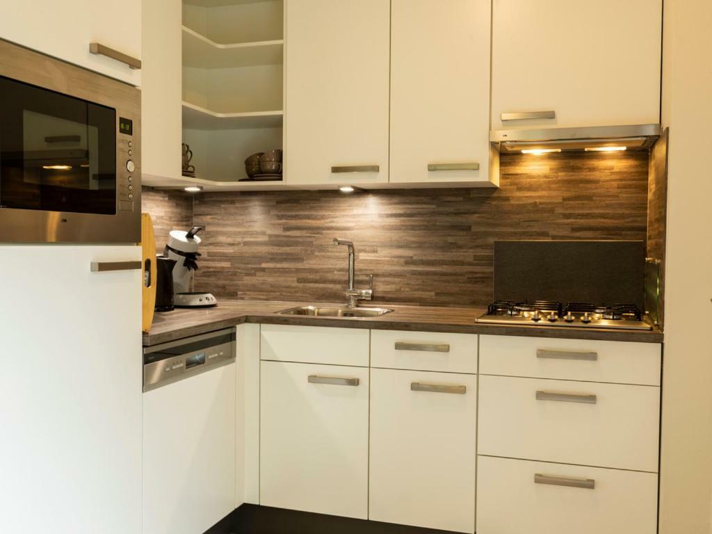Landal Hunerwold State Otel Wateren Dış mekan fotoğraf